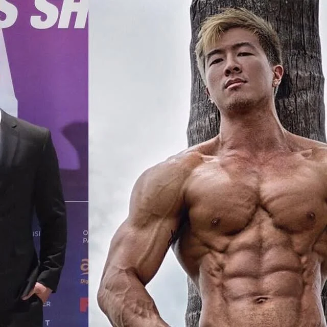 Jason Chee 在比赛舞台上展示上半身肌肉线条